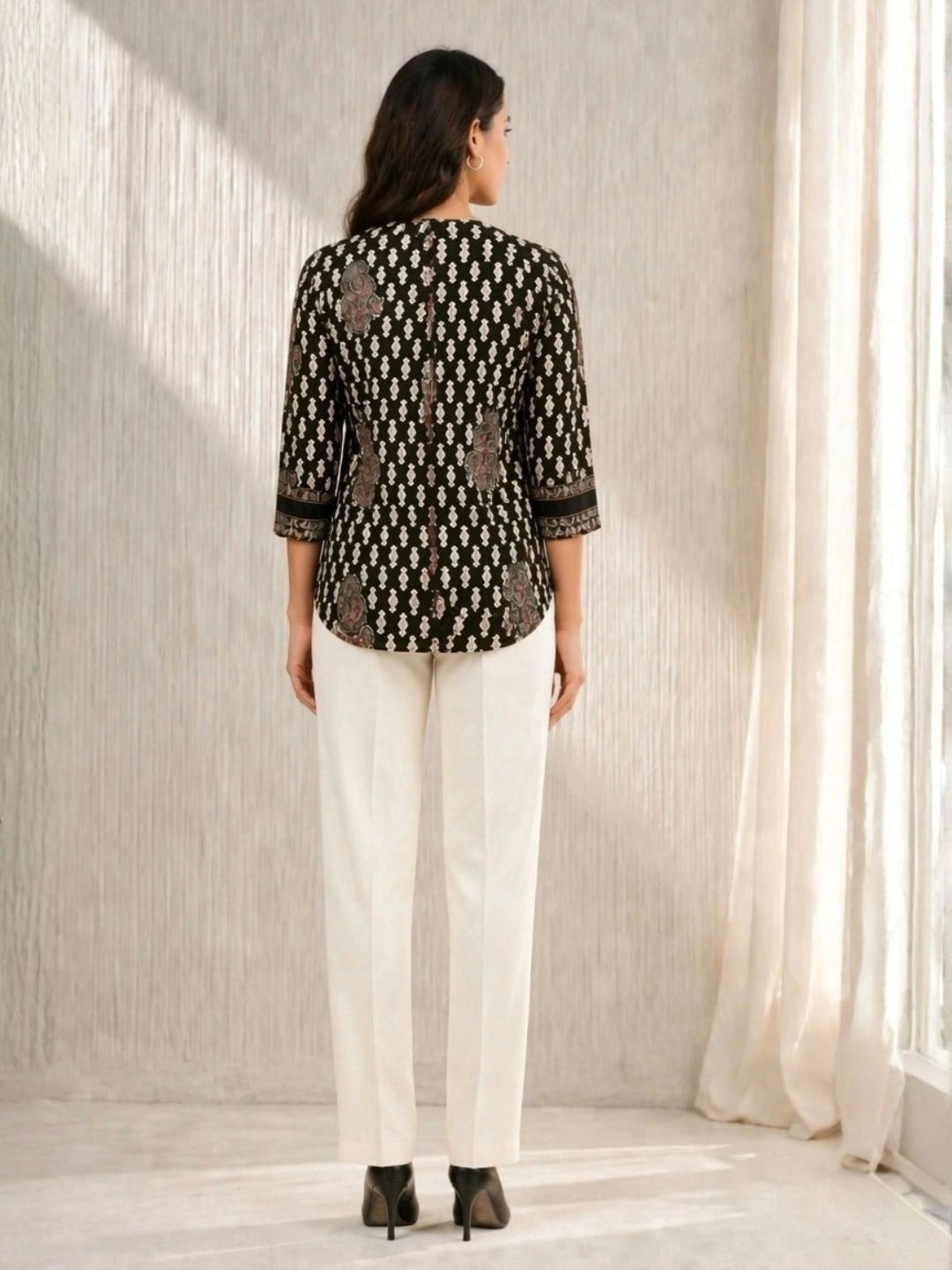 Shyama Naqsh Kurti