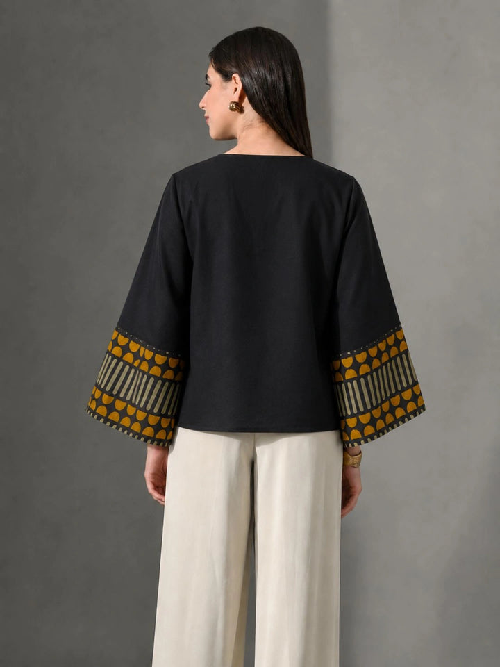 Inara Mirage Kurti