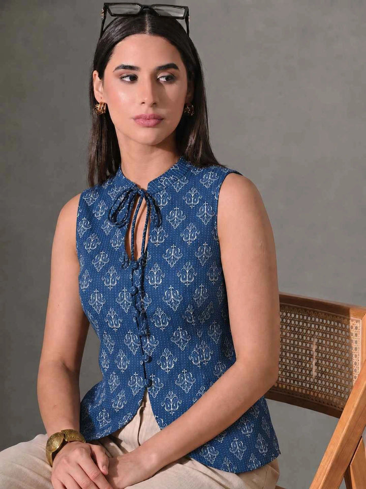 Kaya  Neck-Tie Vest