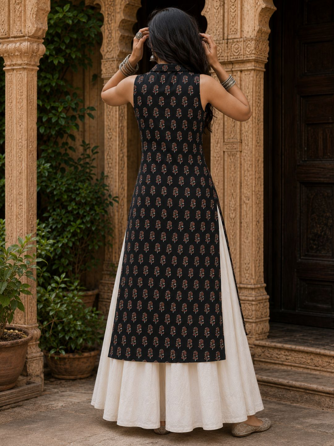 Arshiya Black Kurta