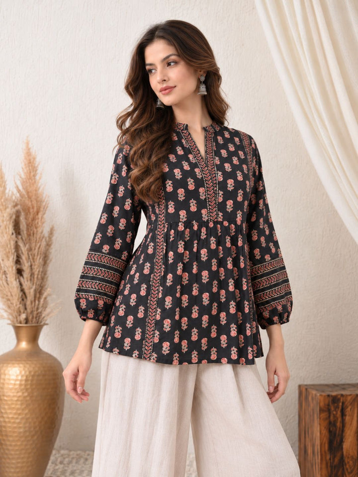 Suhani Top
