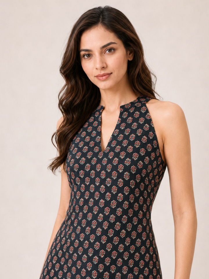 Akira Black Top