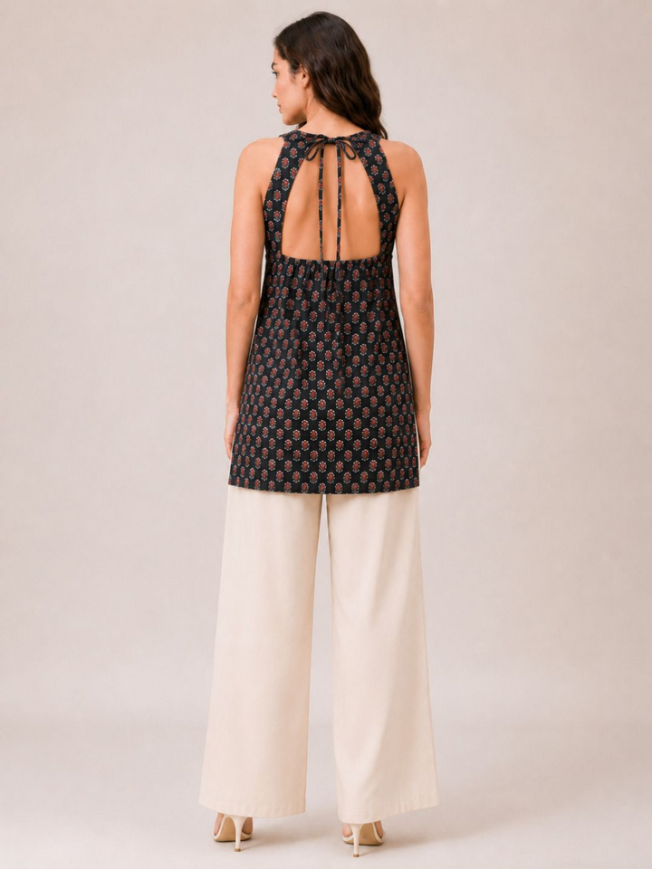 Akira Black Top