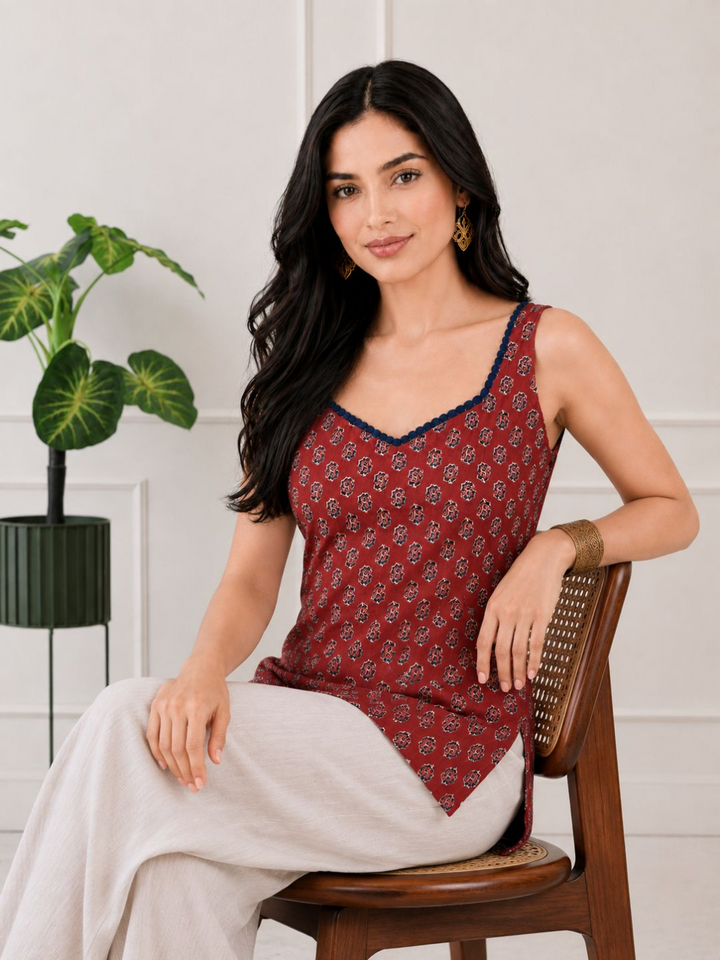 Ahana Red Top