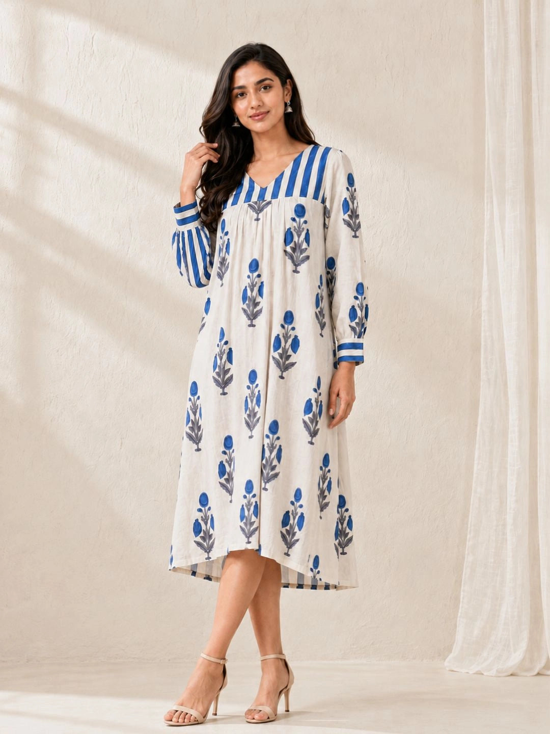 Vaani  Bloom Dress