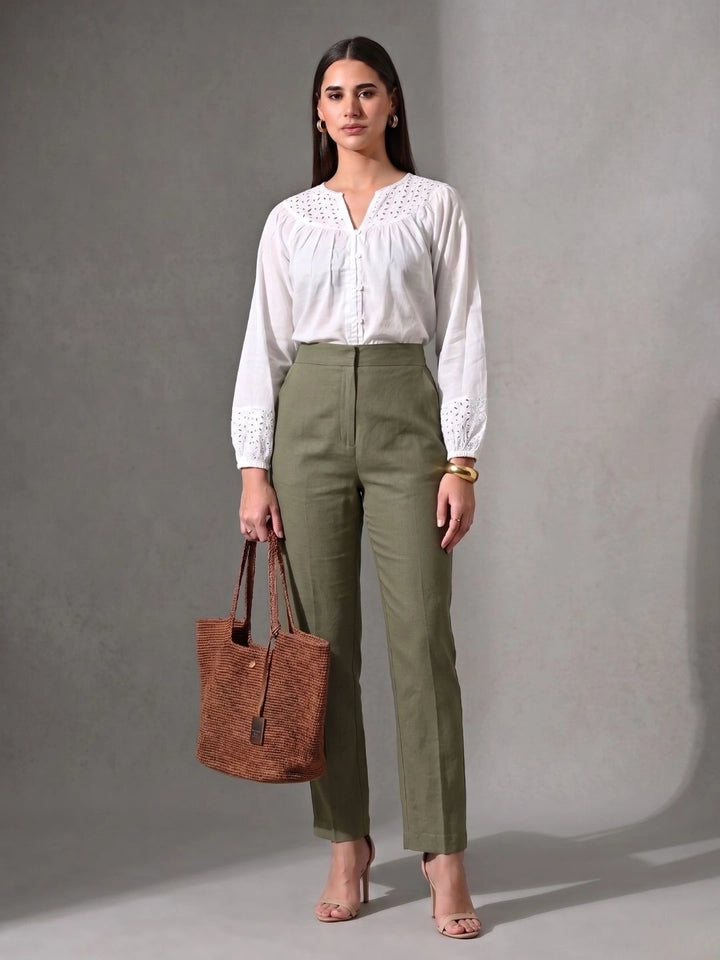 Safed Sitara Kurti