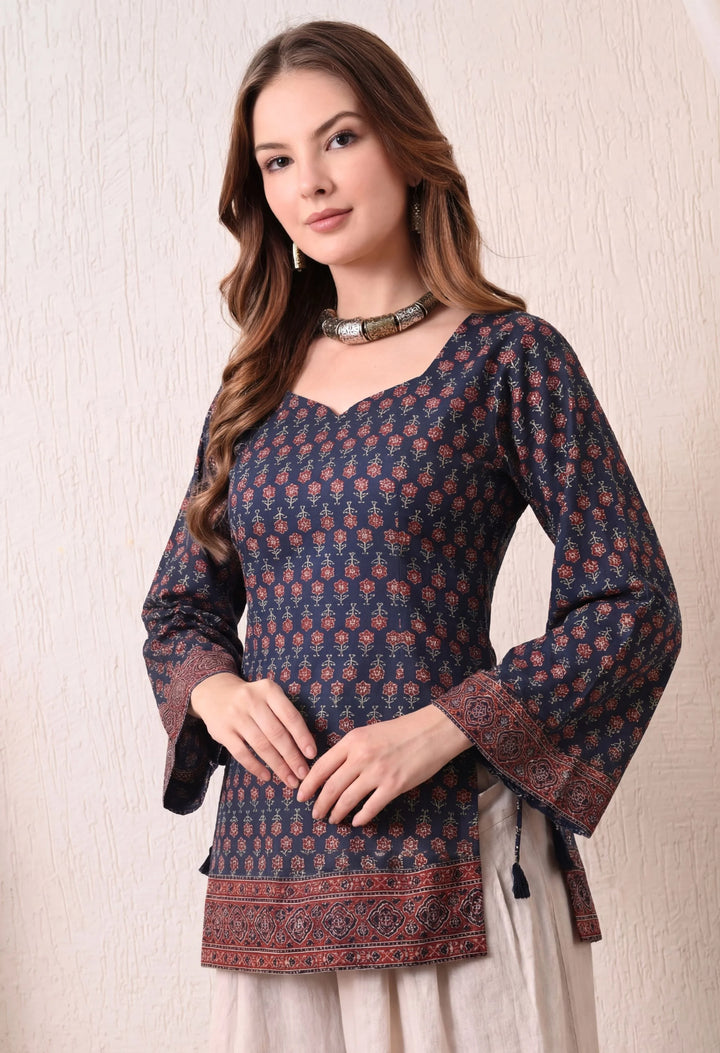Aakriti Side Slit Top