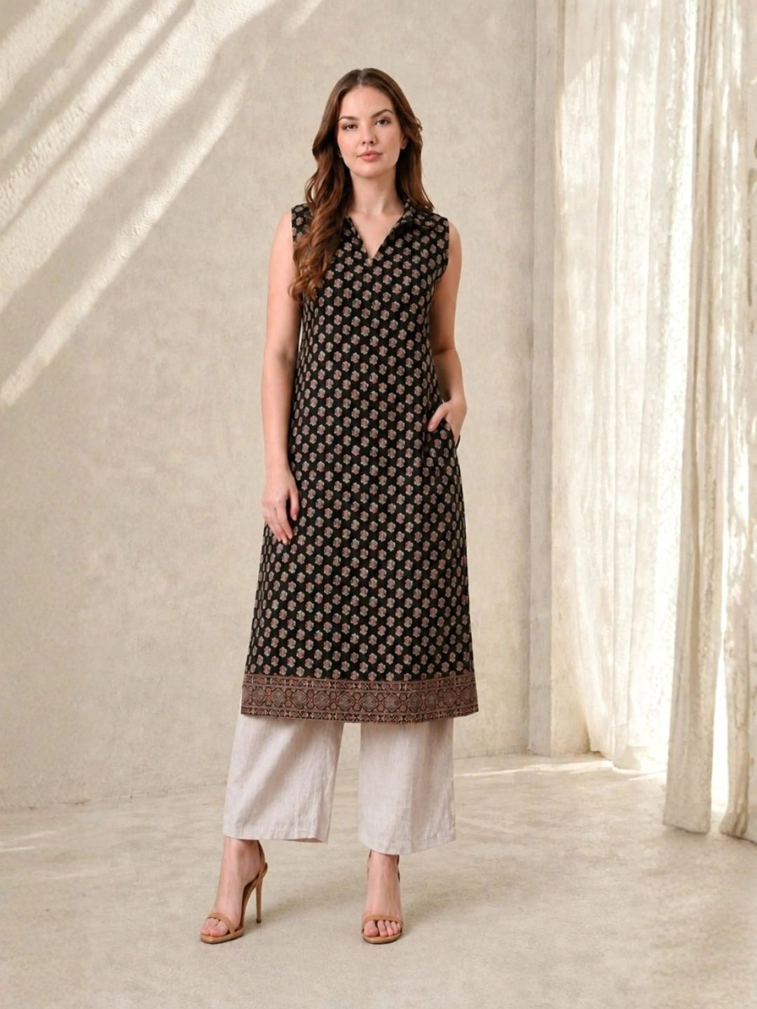 Avira Black Kurta