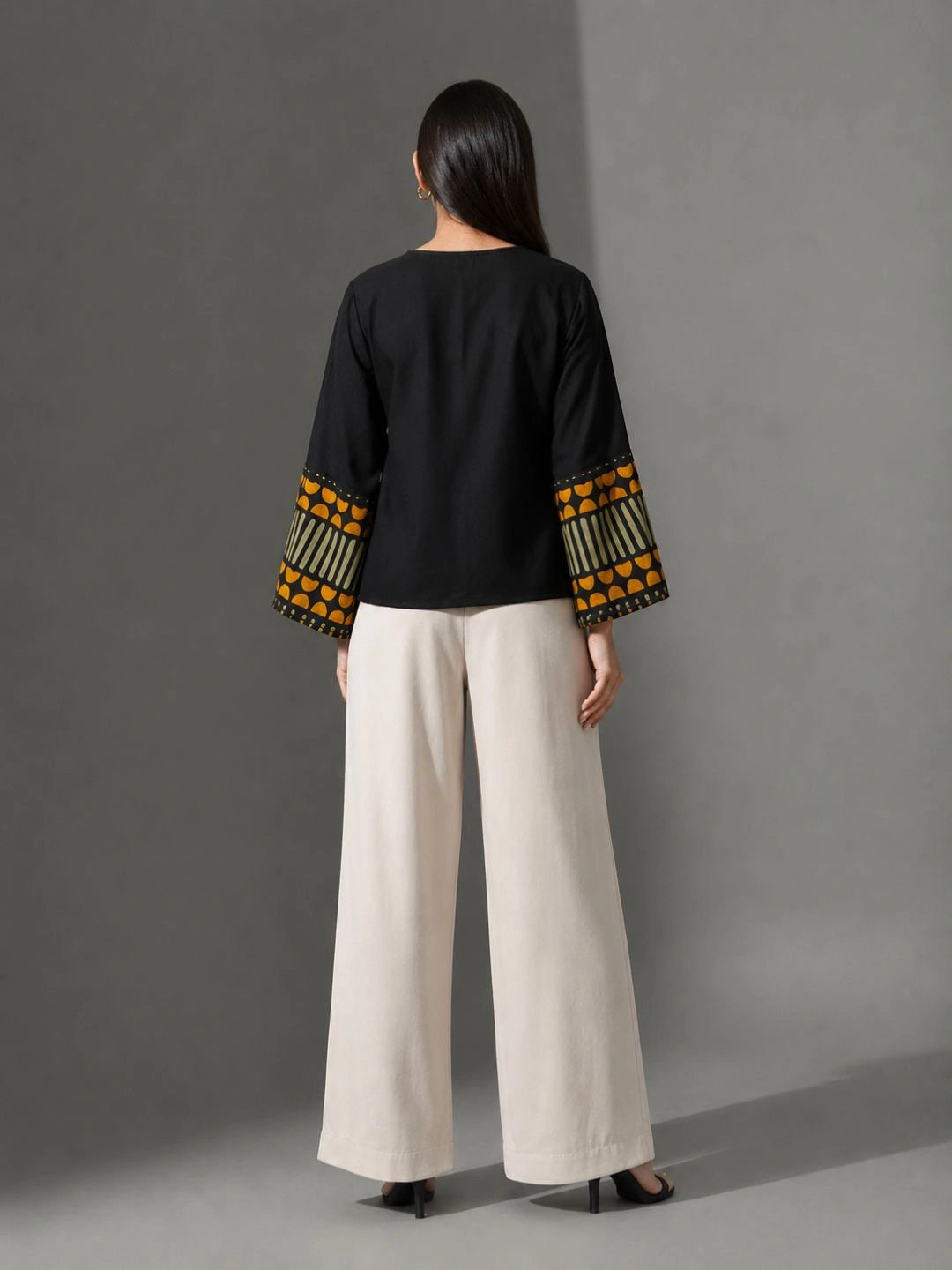 Inara Mirage Kurti