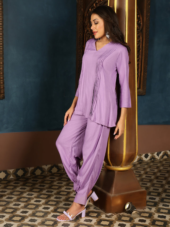 Lavender Leisure Rayon V-shaped Co-ords Set For Women