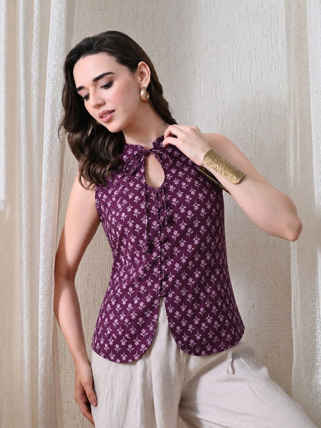 Sufi Neck Tie-Up Top