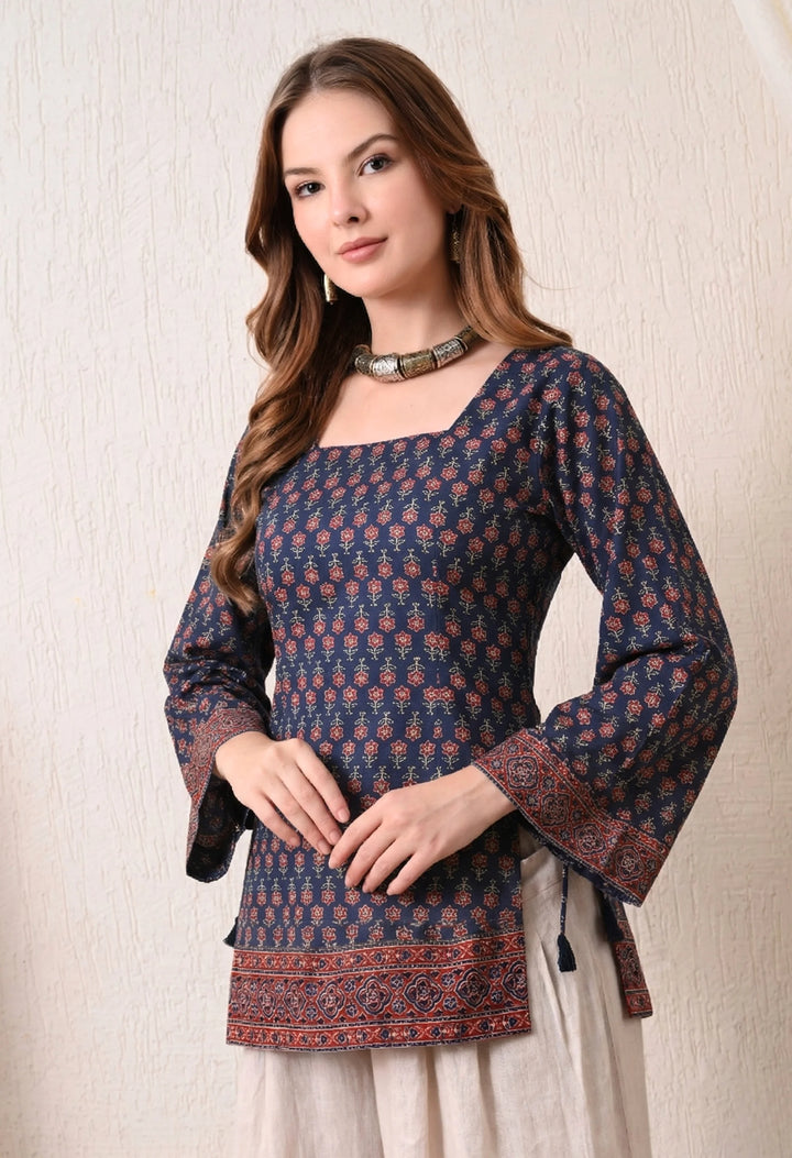 Aakriti Side Slit Top