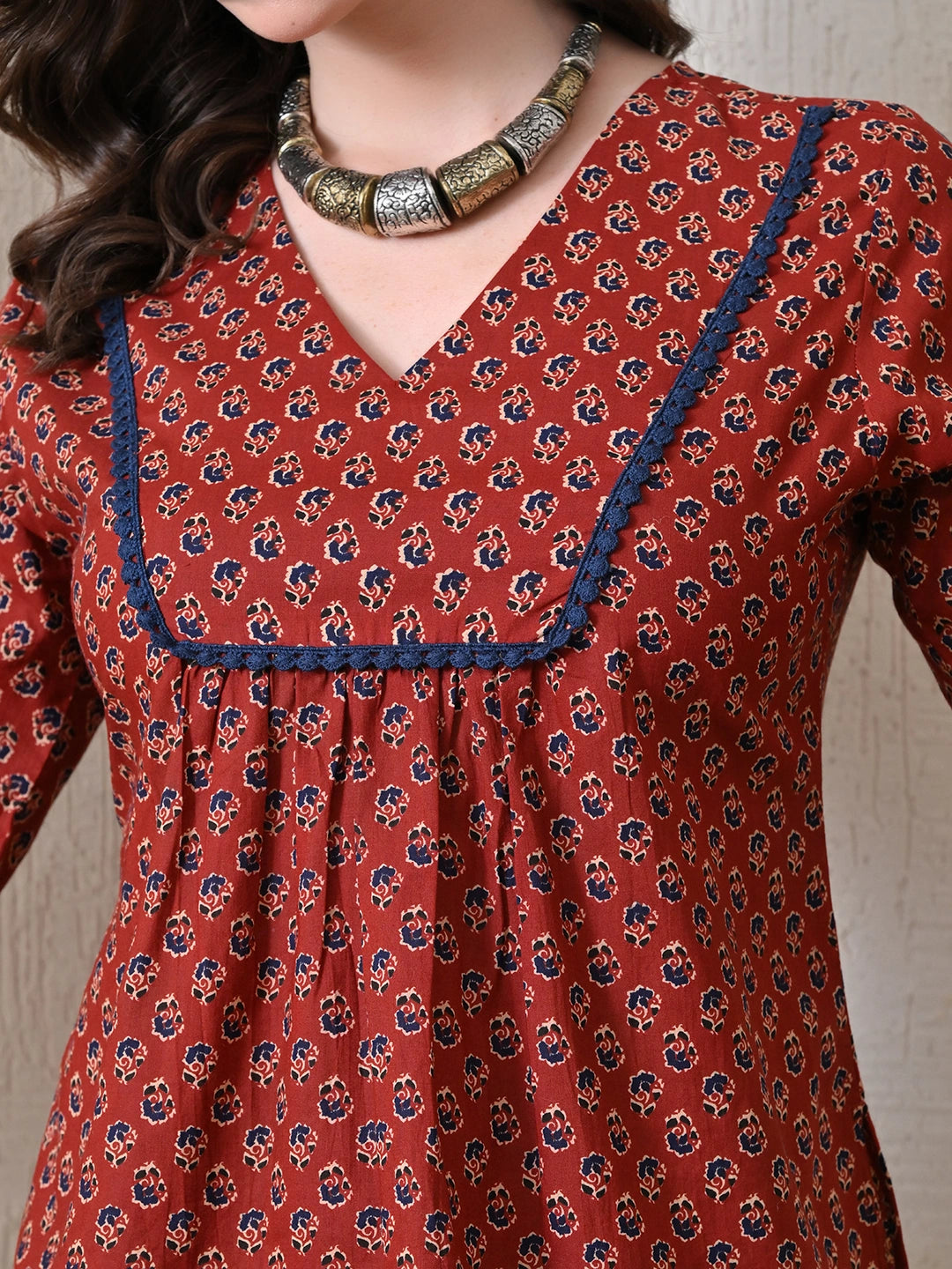 Yuvrani Top