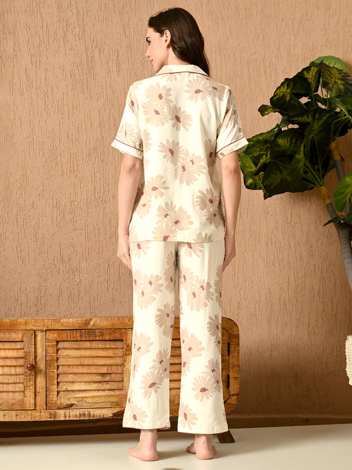 Dreamy Daisy Nightwear