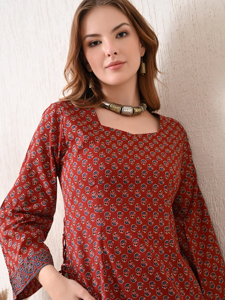 Manjari Side Slit Top