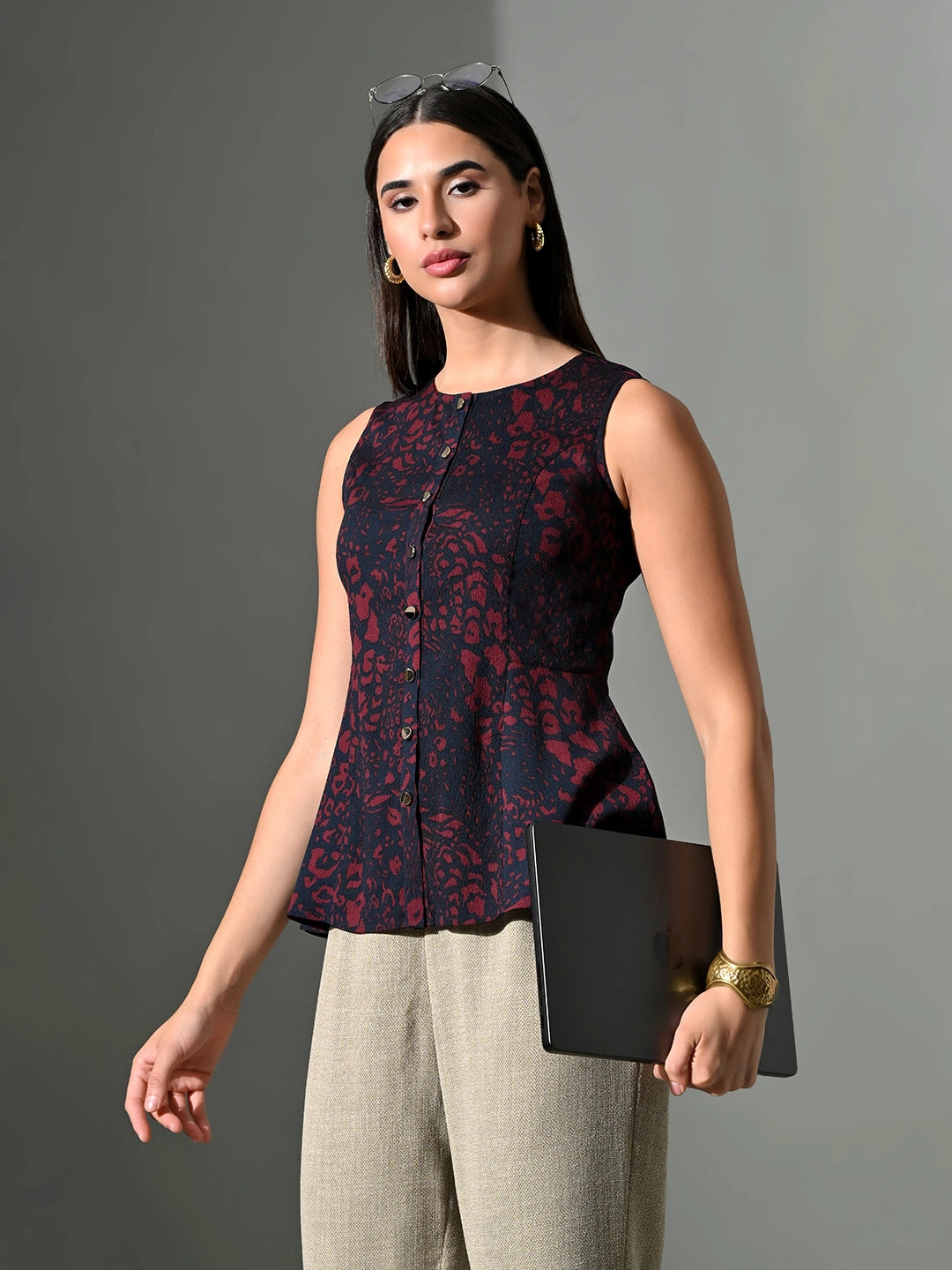 Surmayi Scarlet Vest