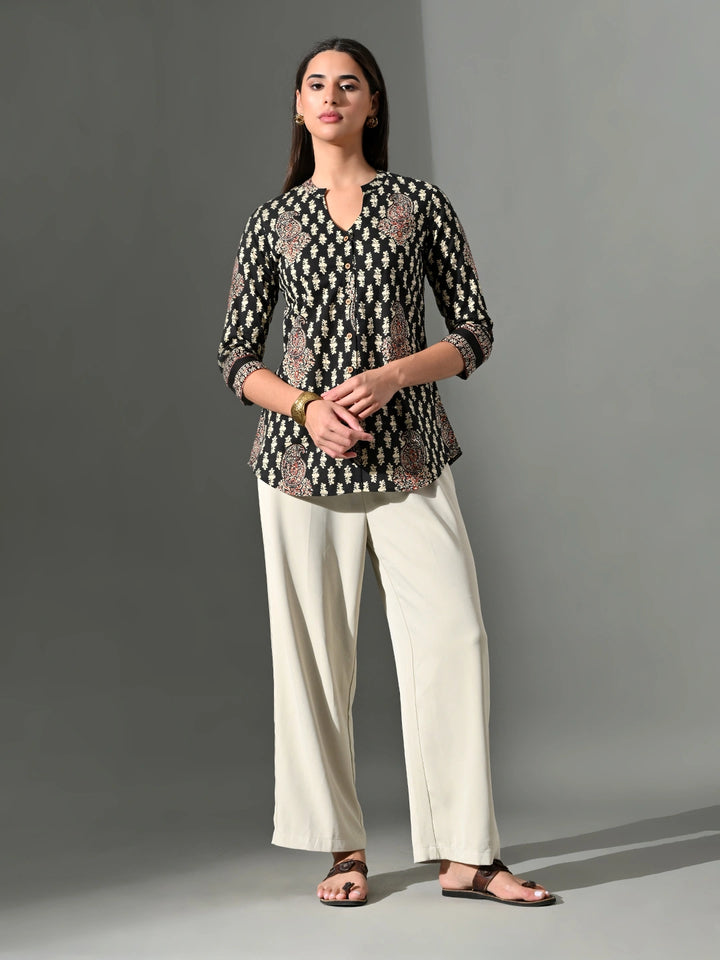 Shyama Naqsh Kurti