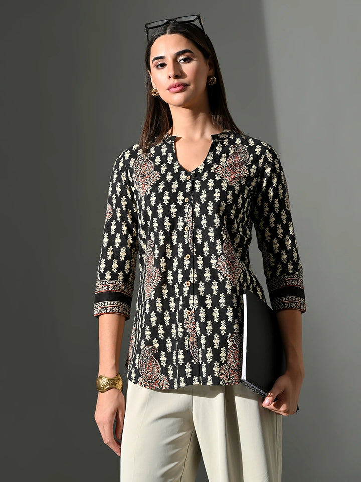 Shyama Naqsh Kurti