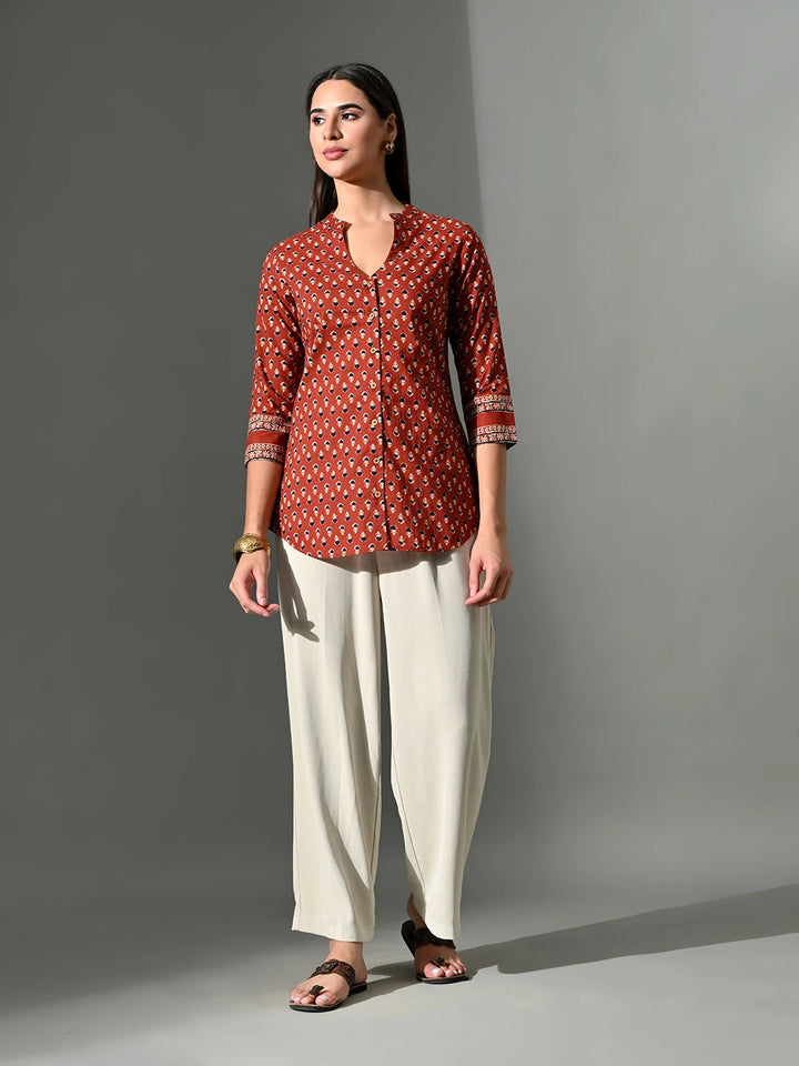 Aruna Kusum Kurti