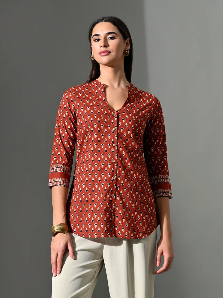 Aruna Kusum Kurti