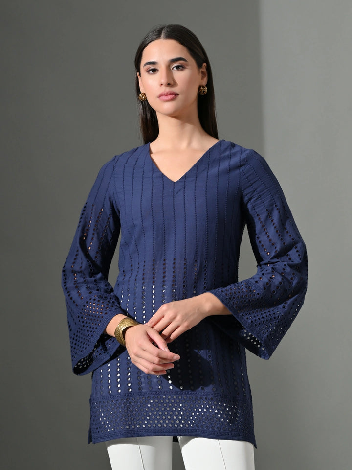 Schiffli Kurti