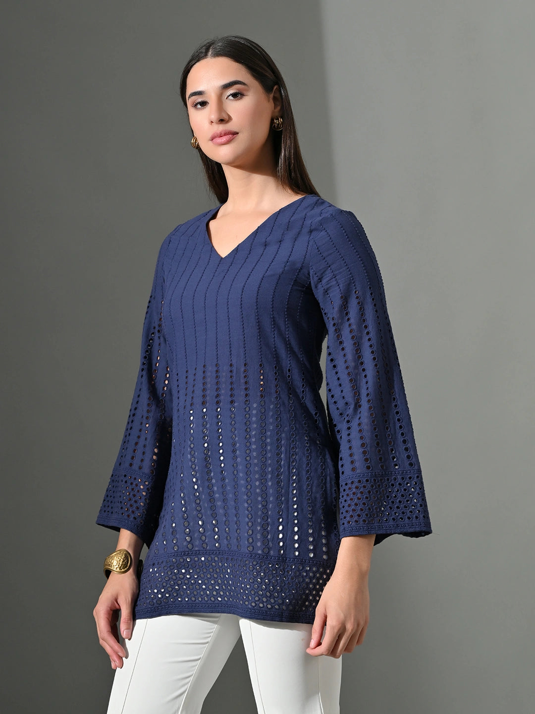 Schiffli Kurti