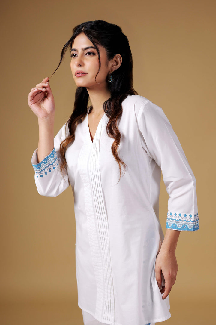 Azure Bloom Kurti Set in Pristine White