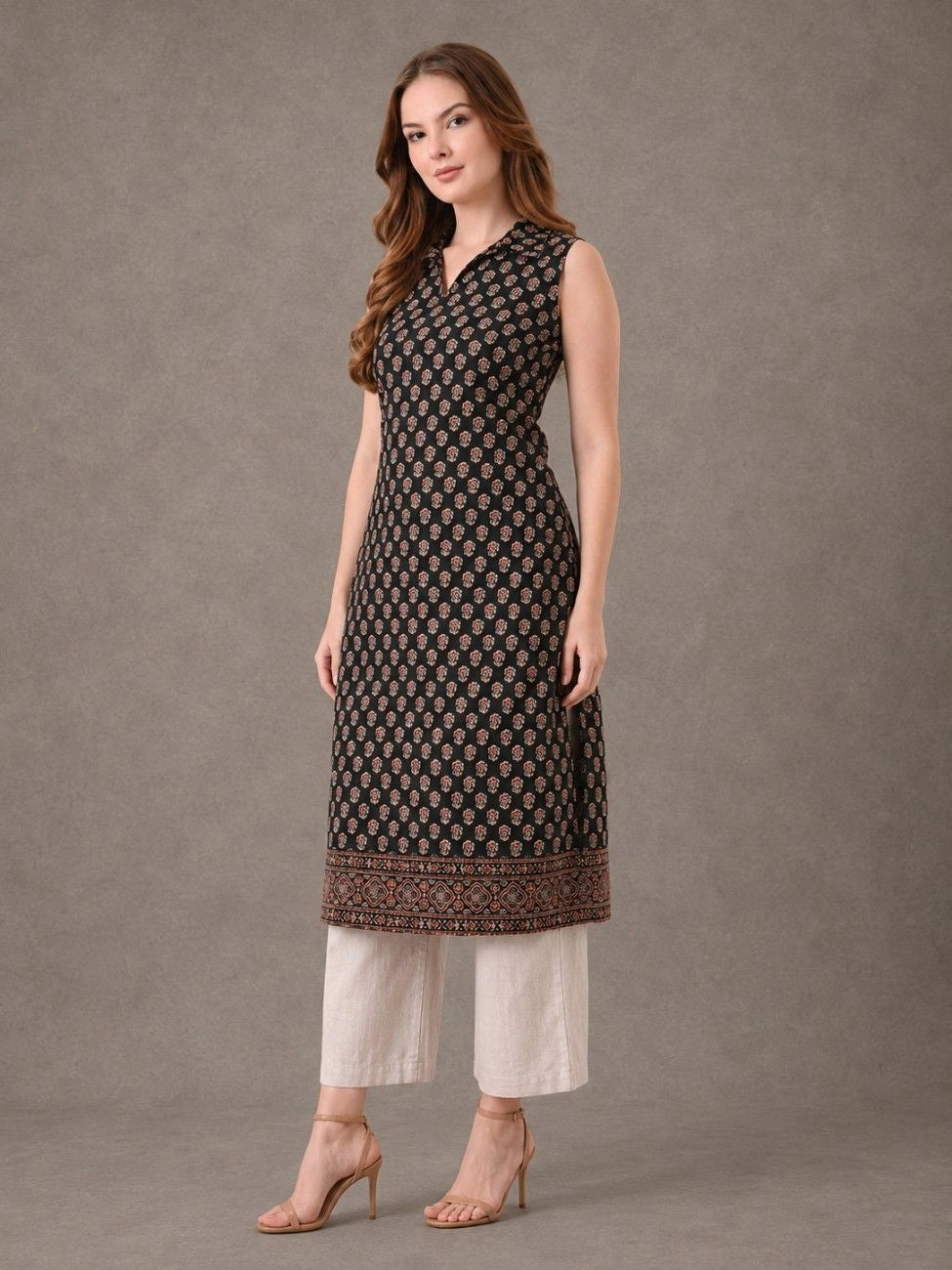 Avira Black Kurta