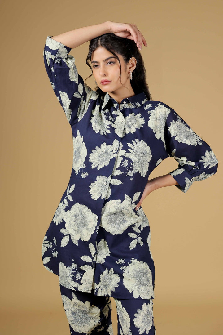 Blue Dahlia Printed Kurti Set